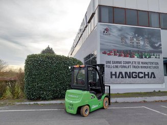 Empilhador de contrapeso 4 rodas Hangcha XC30i