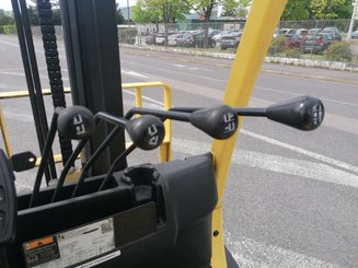 Empilhador de contrapeso 4 rodas Hyster H5.0FT - 11