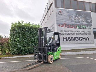 Empilhador de contrapeso 4 rodas Hangcha XC18i