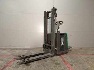 Levantador com plataforma dobrável Mitsubishi SBV12P - 1