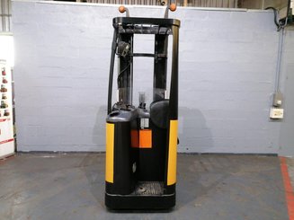Stacker com condutor transportado Caterpillar NSR20N - 4