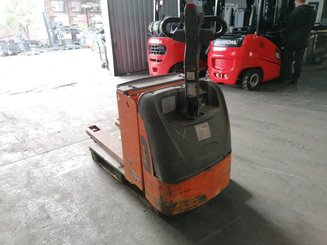 Porta-paletes eléctrico com condutor a pé OMG 316KNM - 3