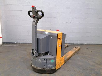 Porta-paletes eléctrico com condutor a pé OMG 330K - 2