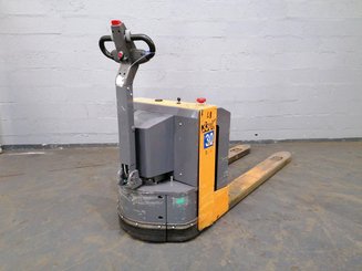 Porta-paletes eléctrico com condutor a pé OMG 330K - 2
