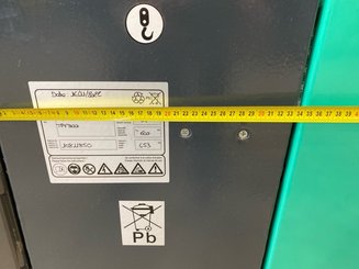 Porta-paletes eléctrico com condutor transportado Mitsubishi PBF20N3R Fourches 2400mm