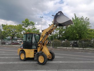 Loader articulada Caterpillar 904B