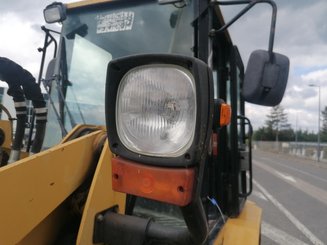 Loader articulada Caterpillar 904B