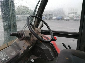 Carreta elevadora todo terreno Manitou MC60 - 8