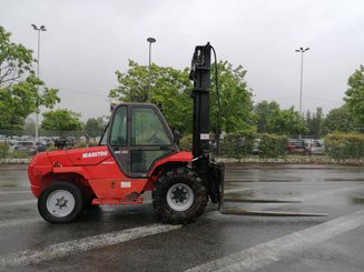 Carreta elevadora todo terreno Manitou MC60 - 4