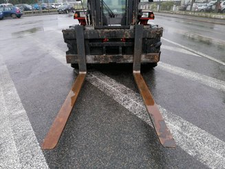 Carreta elevadora todo terreno Manitou MC60 - 6