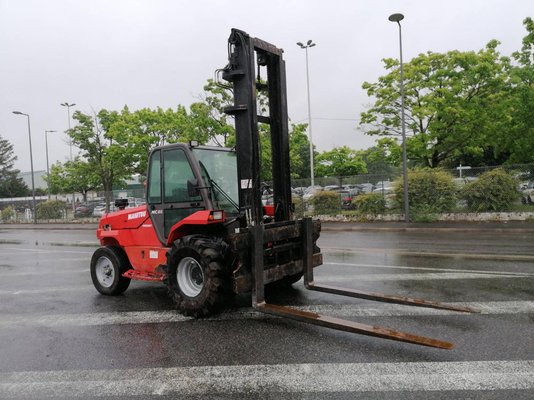 Carreta elevadora todo terreno Manitou MC60 - 1