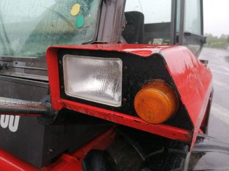 Carreta elevadora todo terreno Manitou MC60 - 11