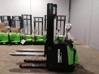 Stacker com condutor transportado Hangcha CDD16-AC1S-I - 2