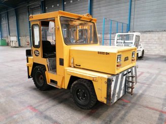 Trator de reboque ATA 5500 LPG