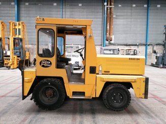 Trator de reboque ATA 5500 LPG