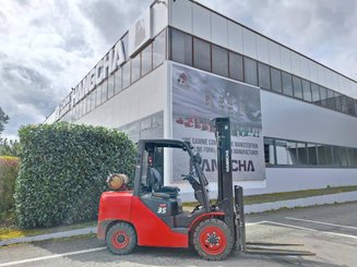Empilhador de contrapeso 4 rodas Hangcha XF35G