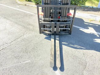 Empilhador de contrapeso 4 rodas Hangcha XF25D - 13