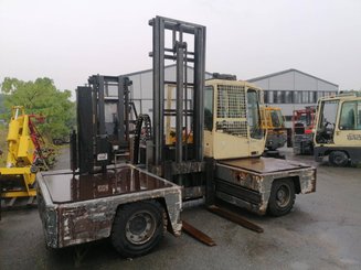 Empilhador lateral Hubtex S50G