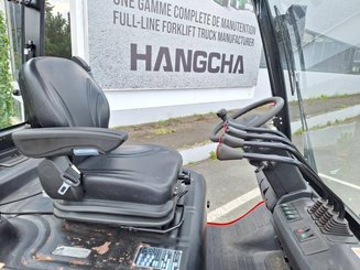 Empilhador de contrapeso 4 rodas Hangcha A4W50-E