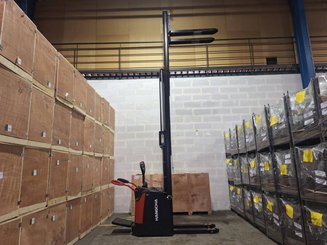 Levantador com plataforma dobrável Hangcha CDD16-AZ3S