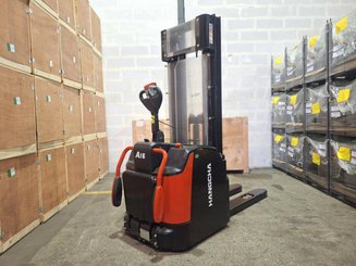 Levantador com plataforma dobrável Hangcha CDD16-AZ3S