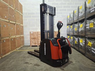 Levantador com plataforma dobrável Hangcha CDD16-AZ3S