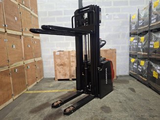 Levantador com plataforma dobrável Hangcha CDD16-AZ3S