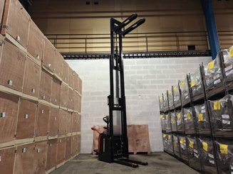Levantador com plataforma dobrável Hangcha CDD16-AZ3S
