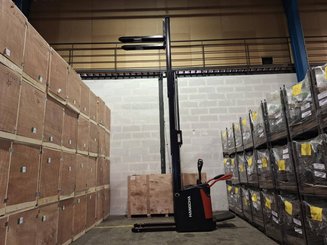 Levantador com plataforma dobrável Hangcha CDD16-AZ3S