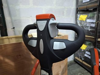 Levantador com plataforma dobrável Hangcha CDD16-AZ3S