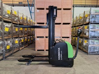 Stacker com condutor a pé Hangcha CDD16-AC1-LI