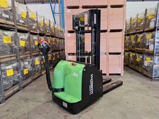 Stacker com condutor a pé Hangcha CDD16-AC1-LI