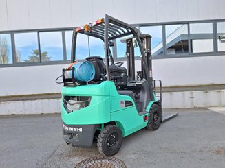 Empilhador de contrapeso 4 rodas Mitsubishi FG15N