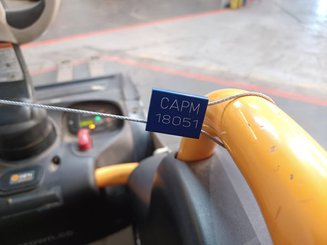 Porta-paletes eléctrico com condutor transportado Crown WT3040-20 - 9