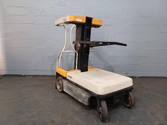 Plataforma com mastro vertical Crown WAVE60-118