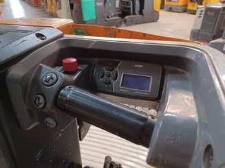 Plataforma com mastro vertical Crown WAVE60-118