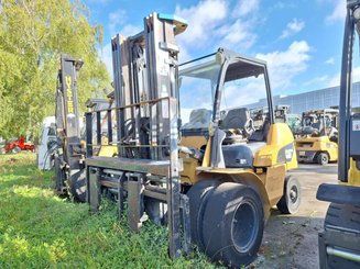 Empilhador de contrapeso 4 rodas Caterpillar GP40N