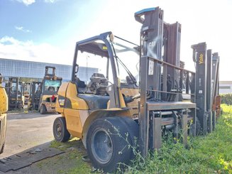 Empilhador de contrapeso 4 rodas Caterpillar GP40N
