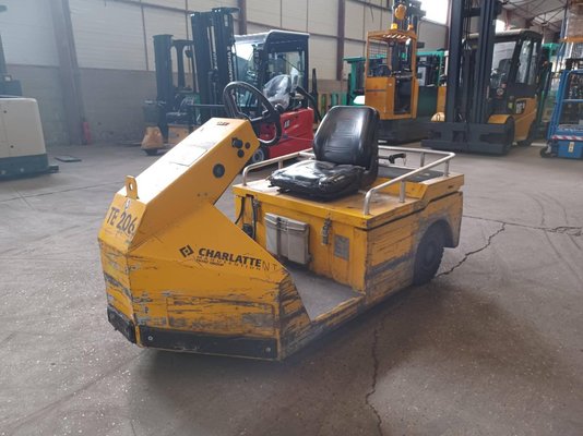 Trator de reboque Charlatte TE206 - 1