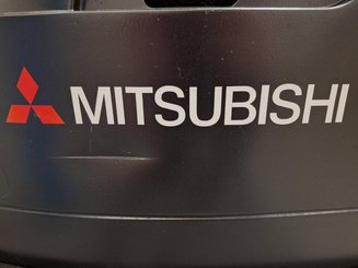 Empilhador retráctil Mitsubishi RB14N