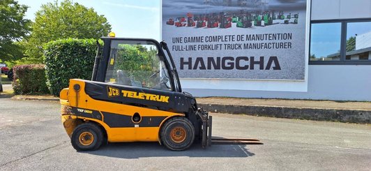 Empilhador telescópico JCB TLT30D - 10