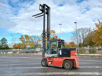 Empilhador de contrapeso 4 rodas Kalmar ECF70-6