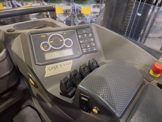 Empilhador retráctil UniCarriers UHD-200-DTFVXF-955