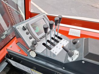 Empilhador multidireccional AMLIFT AGILIFT 4000E
