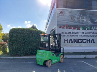 Empilhador de contrapeso 4 rodas Hangcha XC25i