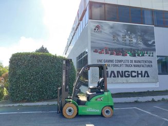 Empilhador de contrapeso 4 rodas Hangcha XC25i