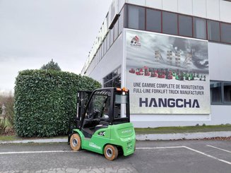 Empilhador de contrapeso 4 rodas Hangcha XC25i