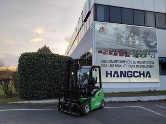 Empilhador de contrapeso 4 rodas Hangcha XC25i - 1