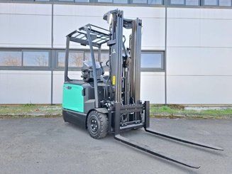 Carreta elevadora elétrica Mitsubishi FB14N2T