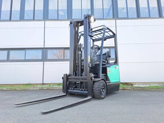 Carreta elevadora elétrica Mitsubishi FB14N2T